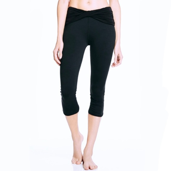 Fabletics Pants - Fabletics Black Capri Leggings 561